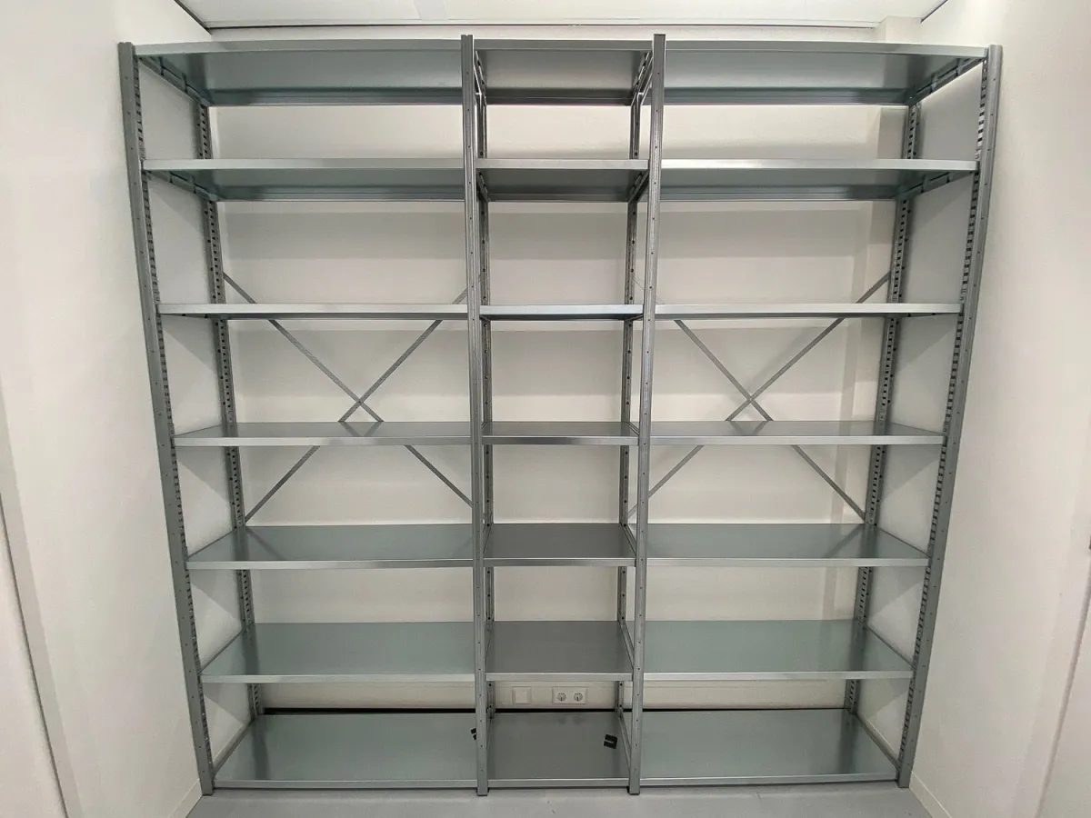 Stellingkast metaal | 200x260x40cm | 13 legborden